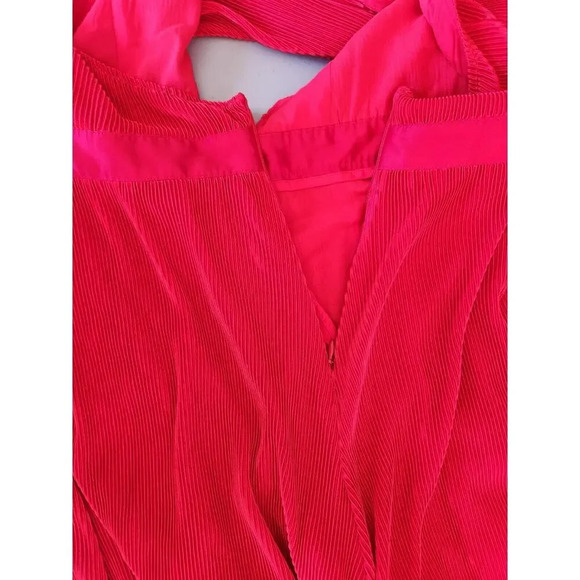 NWD By Anthropologie Plisse Pleated Open Back Halter Jumpsuit Size 6 Red 9C407 - Picture 14 of 14